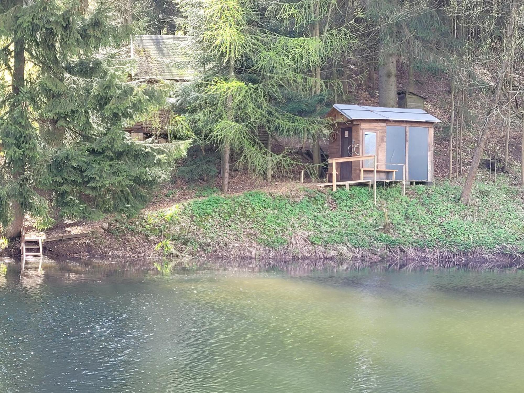 Srub Na Svahu Sjezdovky V Radvanicich Chalet *